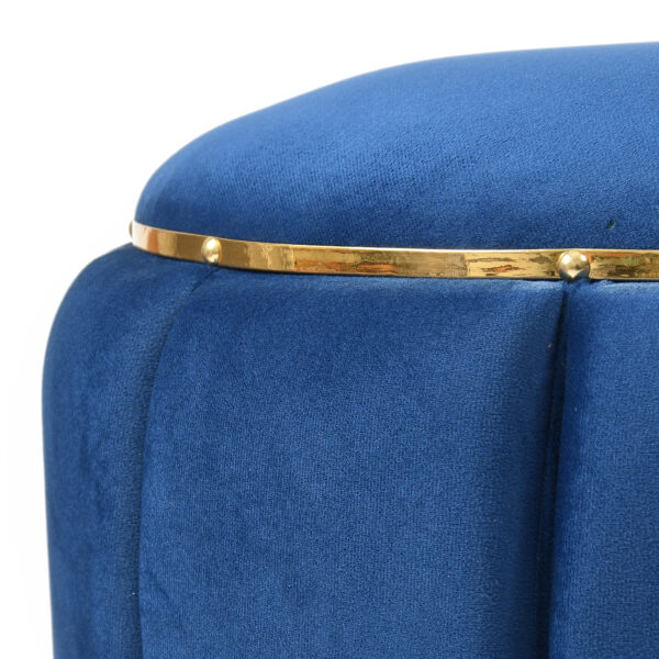 PLUSH FLORAL POUF - Image 4