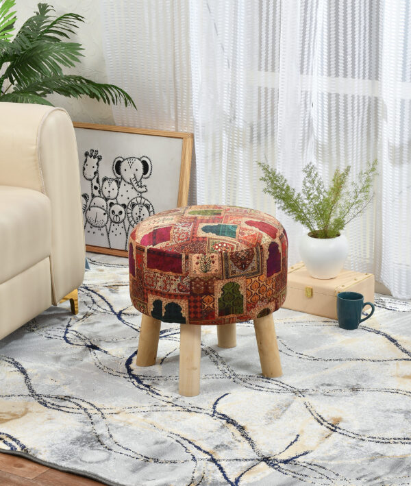 TRADITIONAL THEMED PRINTED PLUSH STOOL - Image 4