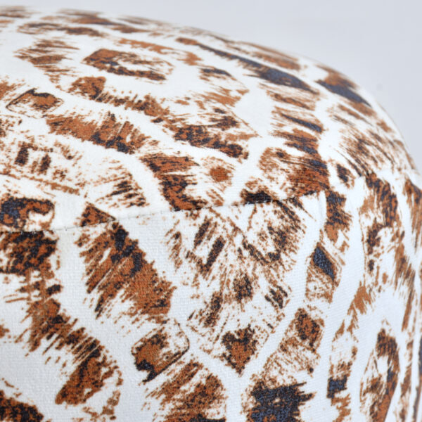 ABSTRACT PRINTED PLUSH STOOL - Image 2